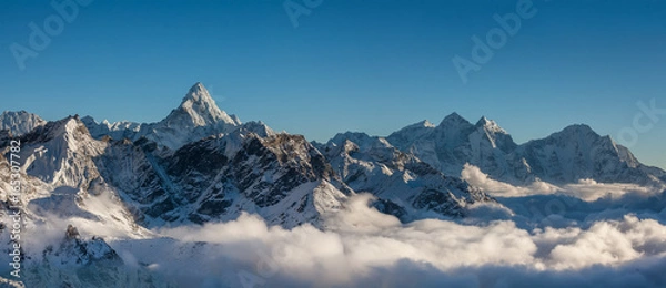 Fototapeta Wspaniałe panoramiczne krajobrazy Himalajów w dolinie Khumbu w Nepalu