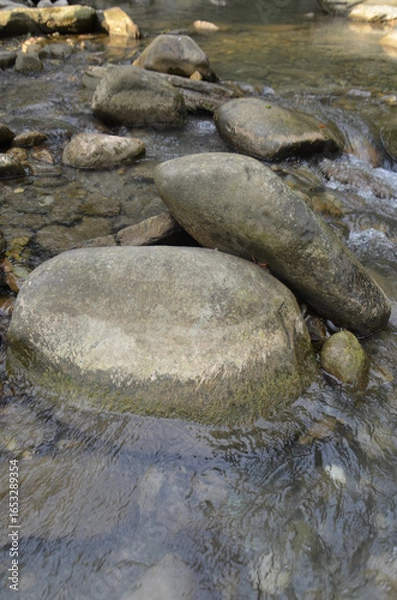 Obraz камни в воде