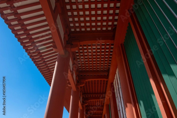 Obraz 奈良、興福寺、佛寺、寺院、文化財、木造建築、古代建築、日本文化、歷史名勝、文化財、木、綠色、青空、写真素材