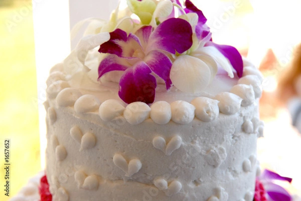 Fototapeta flowers on a wedding cake