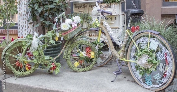 Obraz Two Beautifully Decorated Bikes