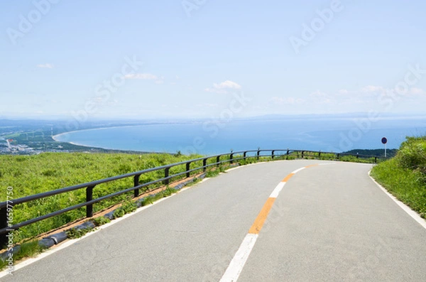 Fototapeta 男鹿半島　寒風山道路と日本海の海岸線（秋田）