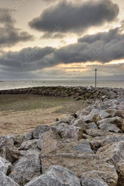 Fototapeta Breakwater in Morecambe Bay