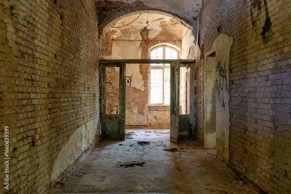 Obraz Abandoned Beelitz Heilstätten Interior – Historic Sanatorium Lost Place