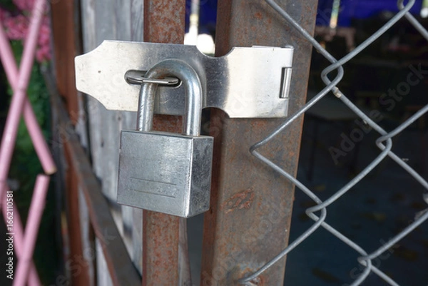 Obraz Old iron grating door lock