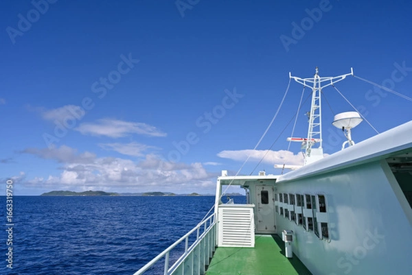 Obraz 沖縄の海を走る船上からの風景写真