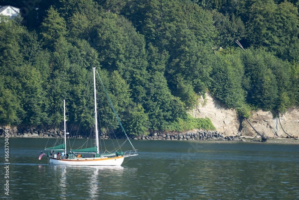 Obraz Double-Ended Ketch Near Kingston, Washington
