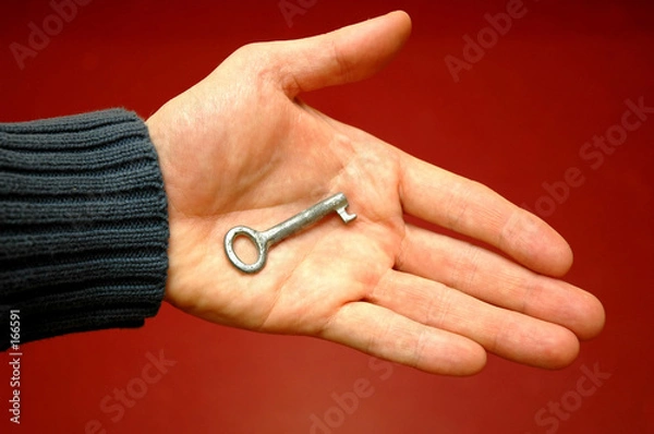 Fototapeta key in hand 1