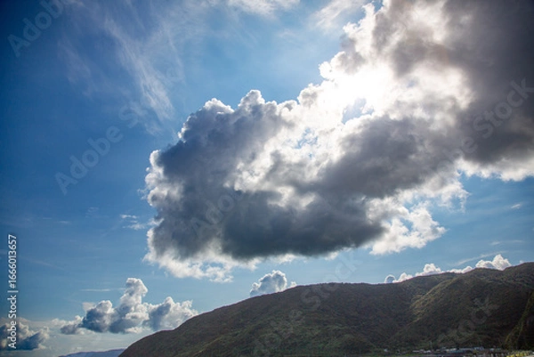 Obraz 爽やかな空気に包まれた早朝の夏の海。