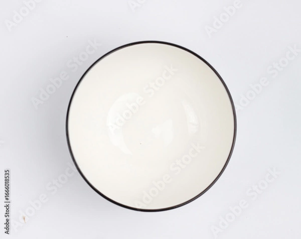 Fototapeta empty white bowl isolated on white background
