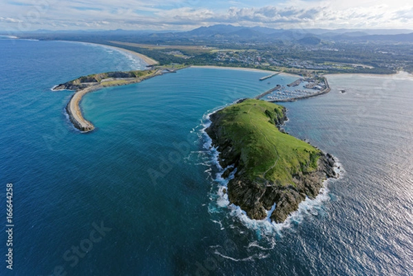 Obraz Muttonbird Island looking south-west towards Jetty Beach and Coffs Harbour