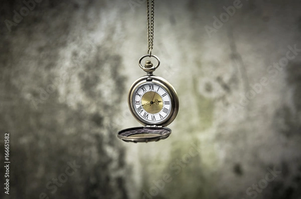 Fototapeta vintage pocket watch