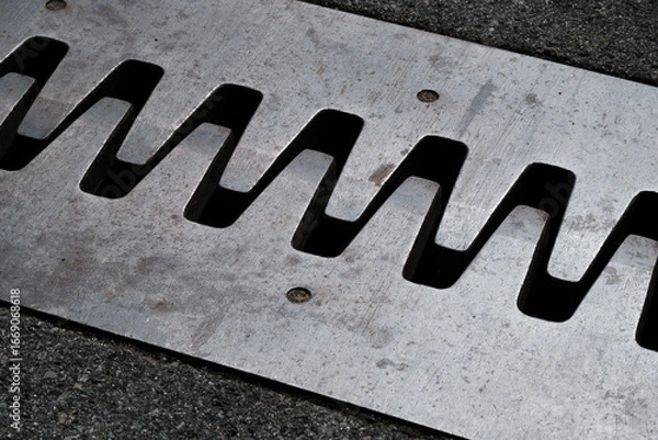 Obraz 橋桁の伸び縮みを吸収させる伸縮装置