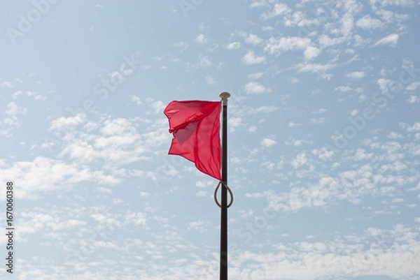 Obraz Drapeau rouge océan