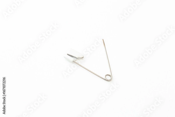 Obraz 安全ピン　白バック