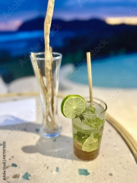 Obraz Refreshing Lime Drink with Mint