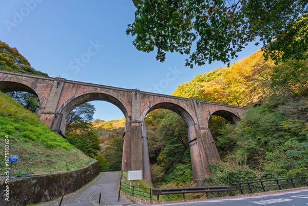 Obraz 秋の碓氷峠 めがね橋　群馬県安中市