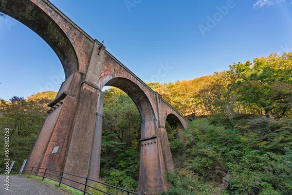 Obraz 秋の碓氷峠 めがね橋　群馬県安中市