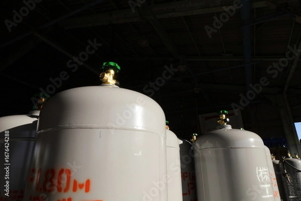 Fototapeta LPガスのガスボンベ