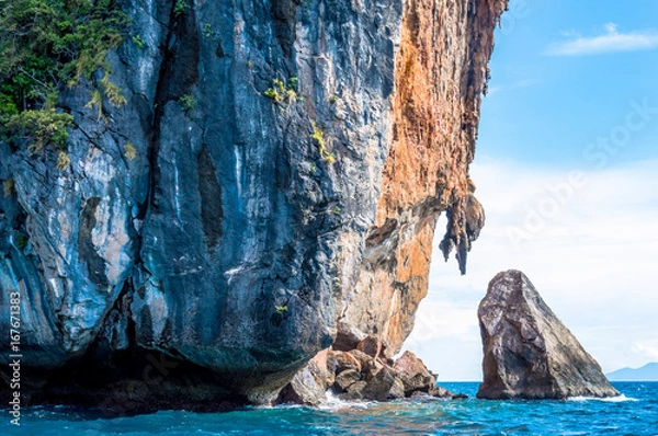 Fototapeta Scenics View of Coast Island Rock Formation