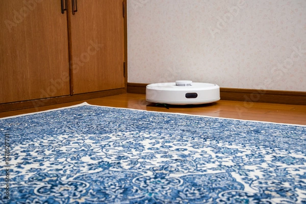 Obraz 家事支援ロボット、自動掃除ロボット、人間に代わり居室の隅々まで自動的に掃除してくれる掃除ロボット