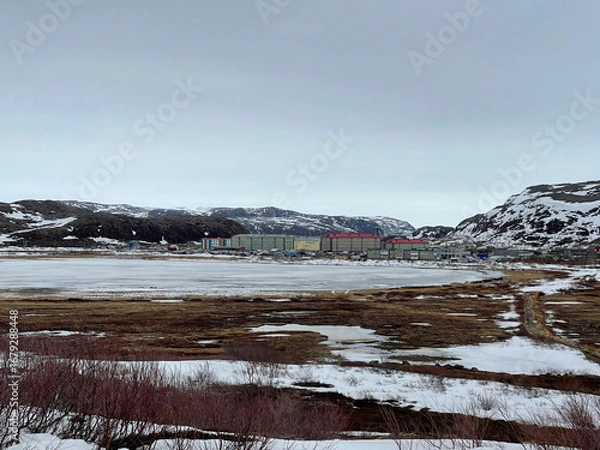 Obraz The village of Teriberka and Lake Lodeynoye at sunset in spring. Russia.