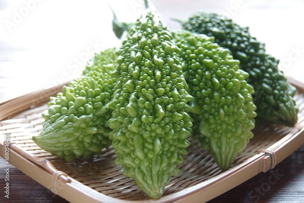 Obraz ゴーヤ　ニガウリ　夏野菜　ゴーヤー