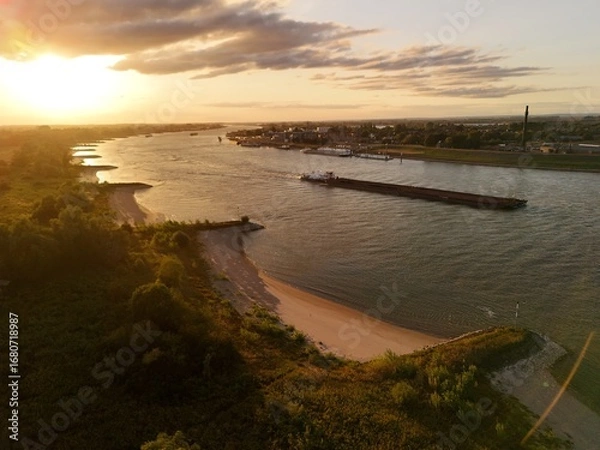 Obraz Schiff Rhein Fluß am Abend Aerials Drohne