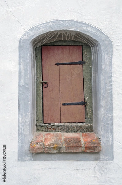 Fototapeta geschlossenes altes Fenster