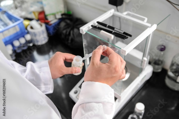 Obraz Pracownik laboratorium