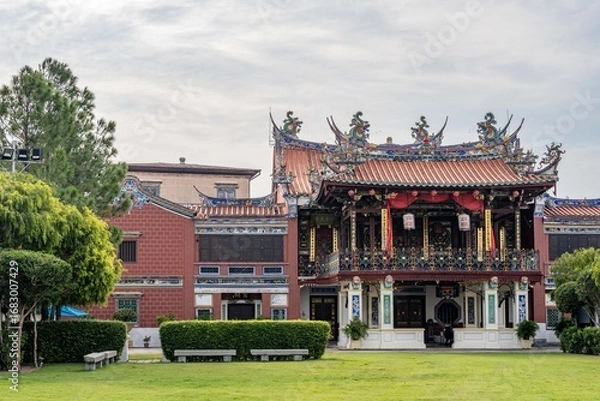 Obraz chinese pavilion in the park
