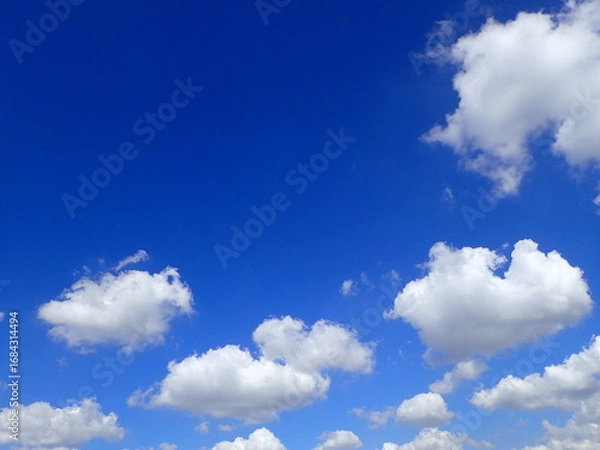 Fototapeta 青空の白い雲-壁紙、文字スペース