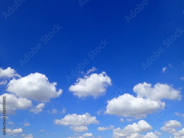 Fototapeta 青空の白い雲-壁紙、文字スペース
