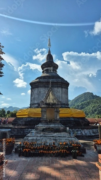 Obraz buddhist temple in laos