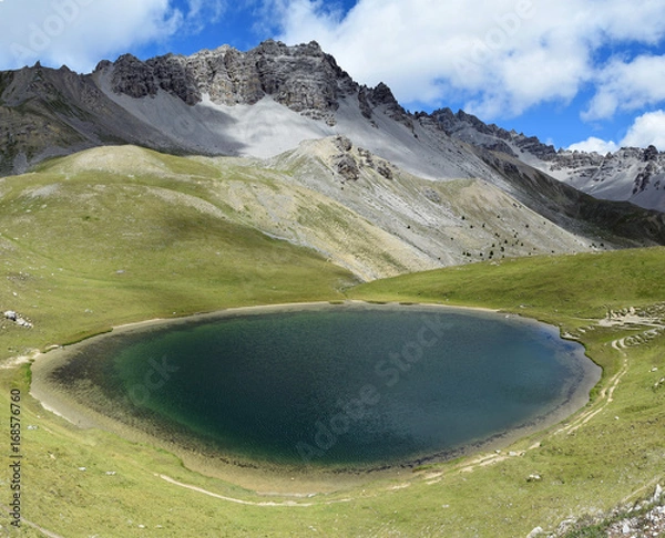 Fototapeta Queyras - szczyt Rochebrune i jezioro Souliers