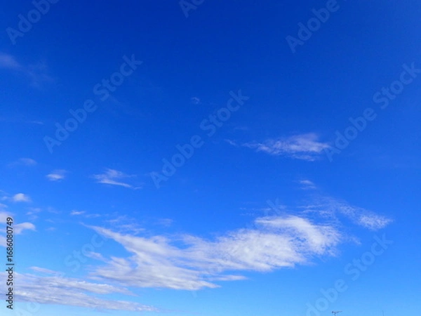 Fototapeta 青空の雲の背景、文字入れ可能