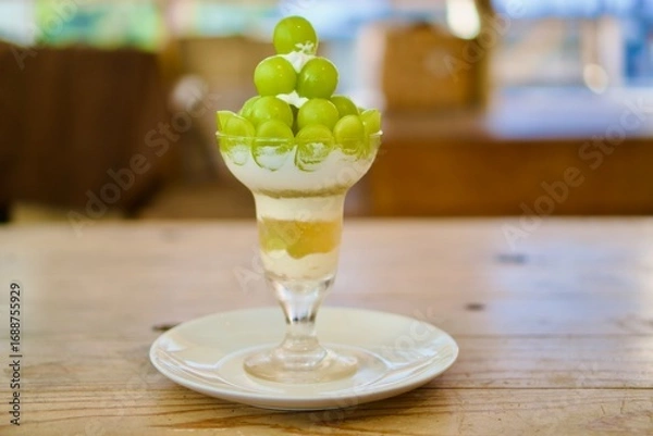 Obraz 美味しそうなシャインマスカットパフェ