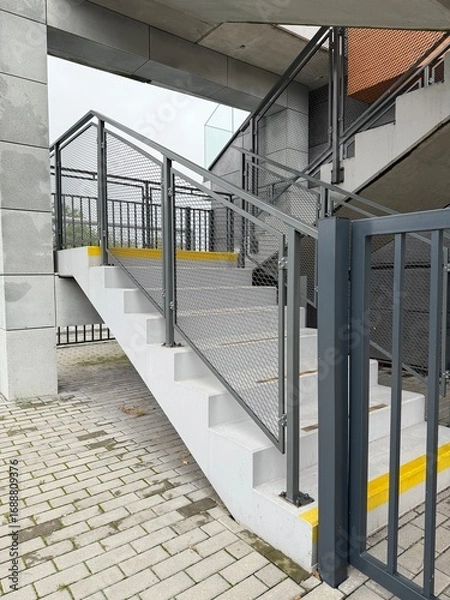 Fototapeta schody w stylu industrialnym