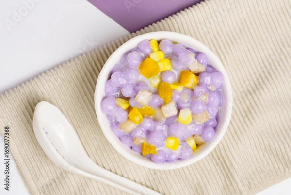 Fototapeta Coconut dumplings (Bua Loi) on a cloth, dessert