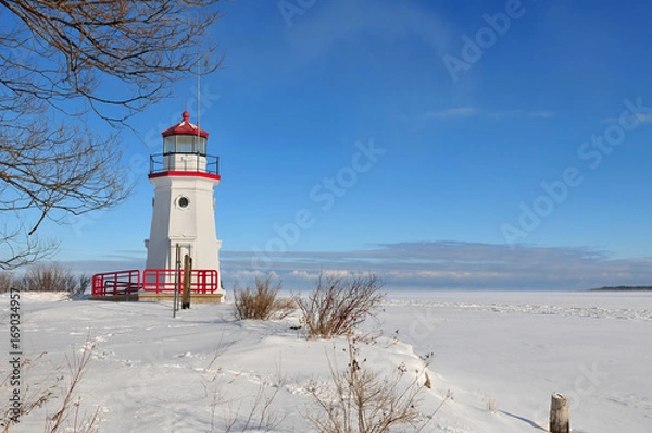 Fototapeta Cheboygan Crib Light is a light that marks the west pier head of the mouth of the Cheboygan River into Lake Huron in Cheboygan, Michigan, USA.