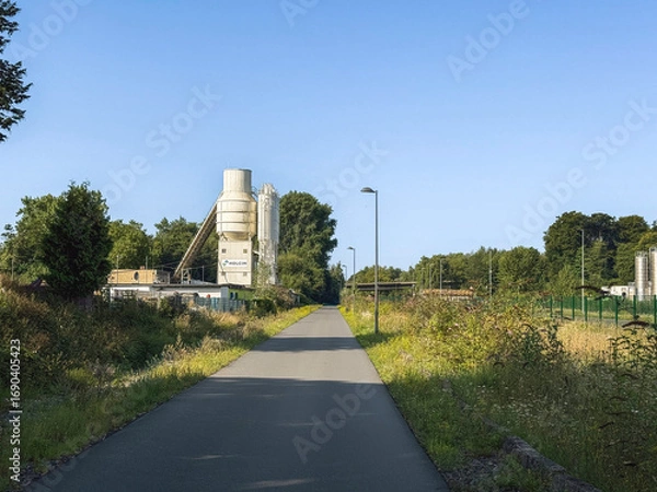 Obraz Weg zum Zementwerk