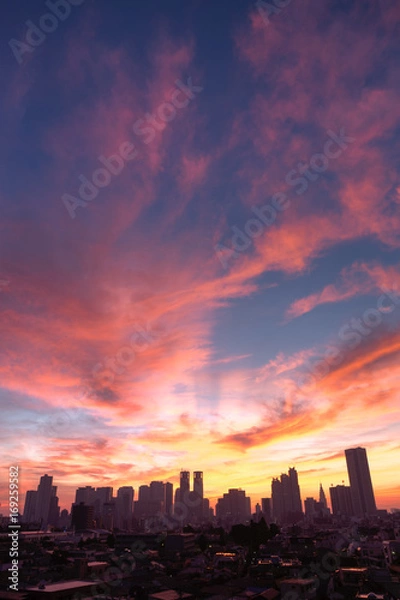 Obraz 【東京・新宿】高層ビル・朝焼け