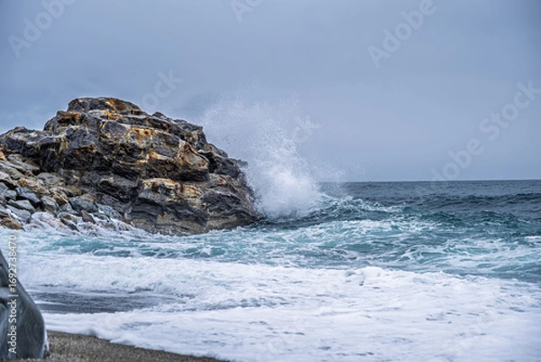 Fototapeta 【#高知】桂浜の岩場の波しぶき