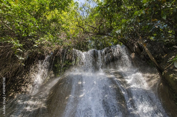 Fototapeta Водопад. Вода и рекаю