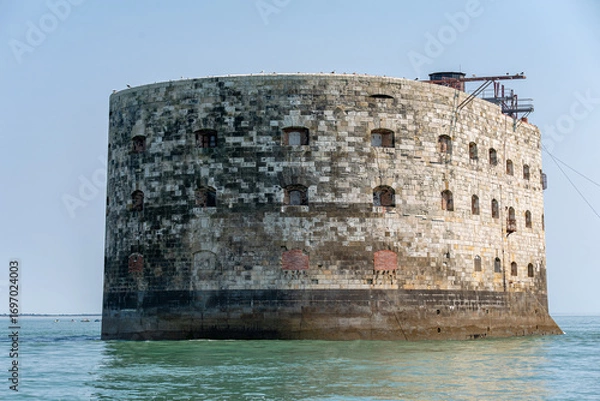 Obraz Fort Boyard is a fort built on Boyard bank, an ocean bank located between the Île-d'Aix and the Île d'Oléron . Famous for the eponymous TV game show.	
