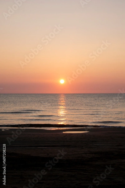 Fototapeta 千里浜なぎさドライブウェイからの夕景