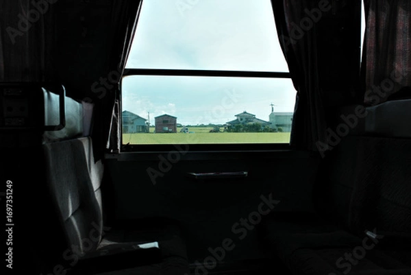 Obraz 長崎島原鉄道の車窓と田んぼと日本の原風景