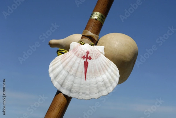 Obraz Pilgerstock, Jakobsmuschel und Kalebase