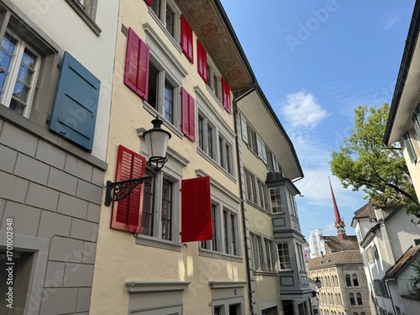 Obraz Altbaufassden im historischen Zentrum von Zürich, Schweiz