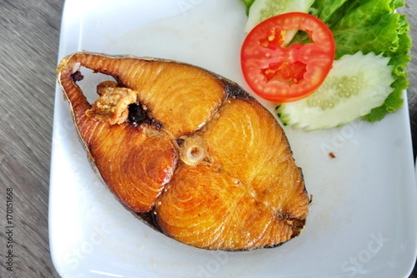 Obraz Fried king mackerel fish.